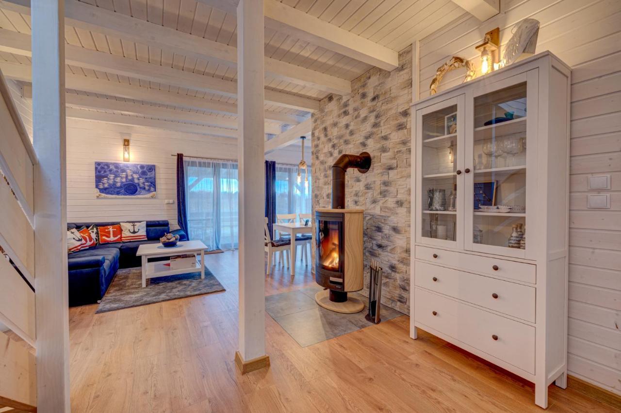 Dom Wakacyjny Baltic Home & Dom Baltic Home Garden Inn Zastan ภายนอก รูปภาพ