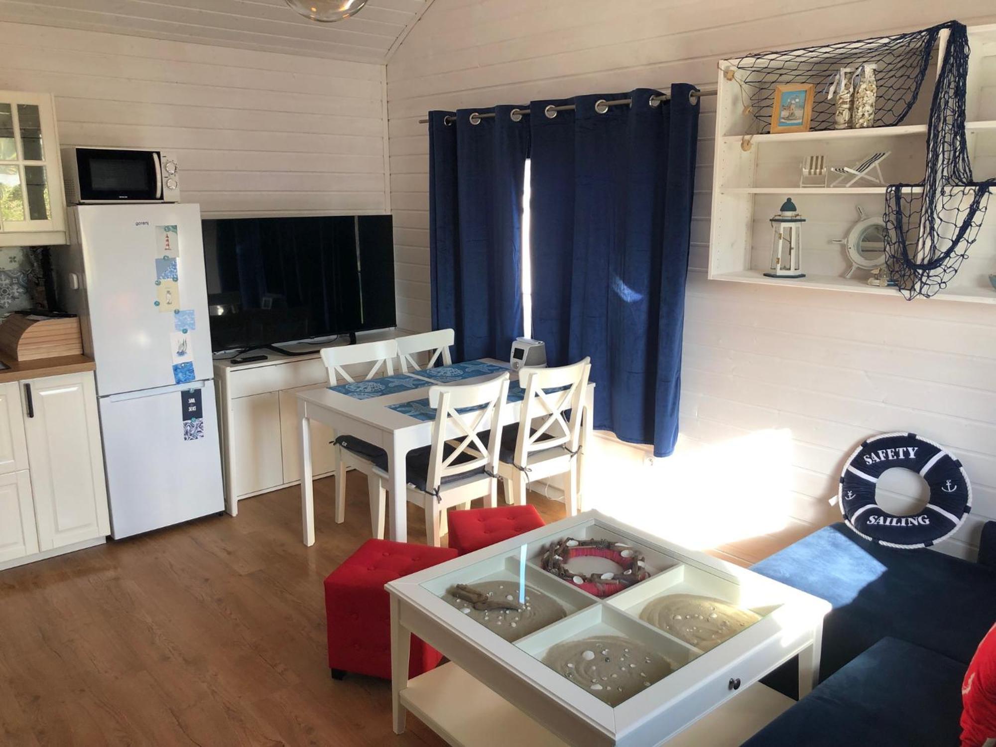 Dom Wakacyjny Baltic Home & Dom Baltic Home Garden Inn Zastan ภายนอก รูปภาพ